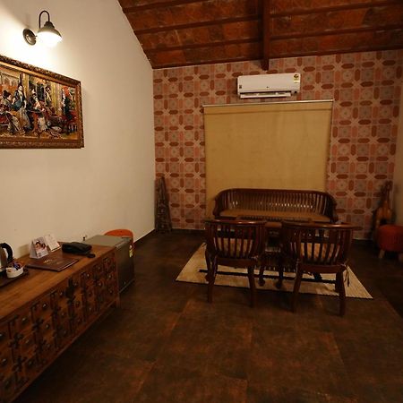 Brown Town Resort & Spa Hyderabad Exterior photo