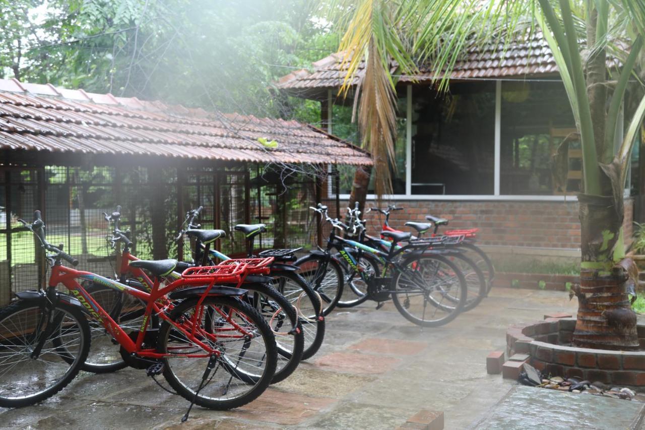 Brown Town Resort & Spa Hyderabad Exterior photo