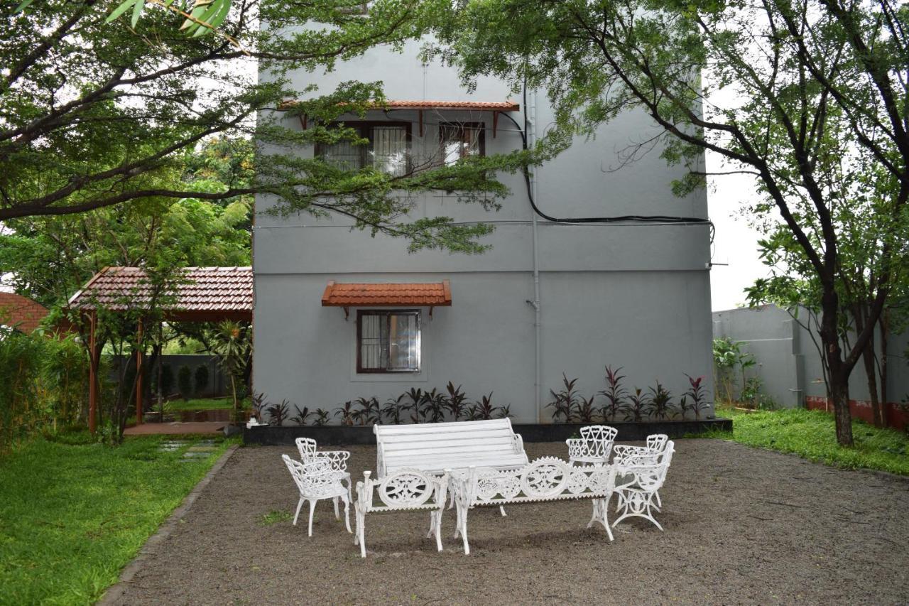 Brown Town Resort & Spa Hyderabad Exterior photo